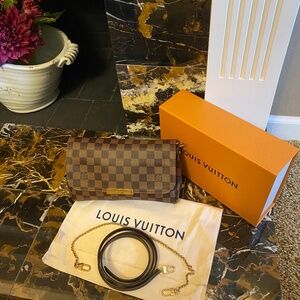 LOUIS VUITTON DAMIER EBENE FAVORITE MM CROSSBODY BAG